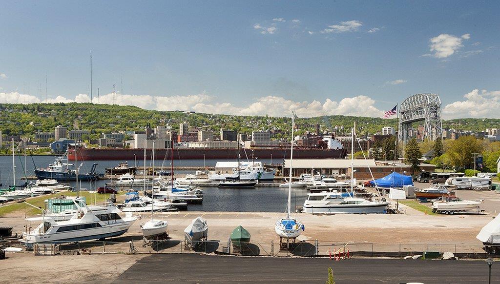 Park Point Marina 3*