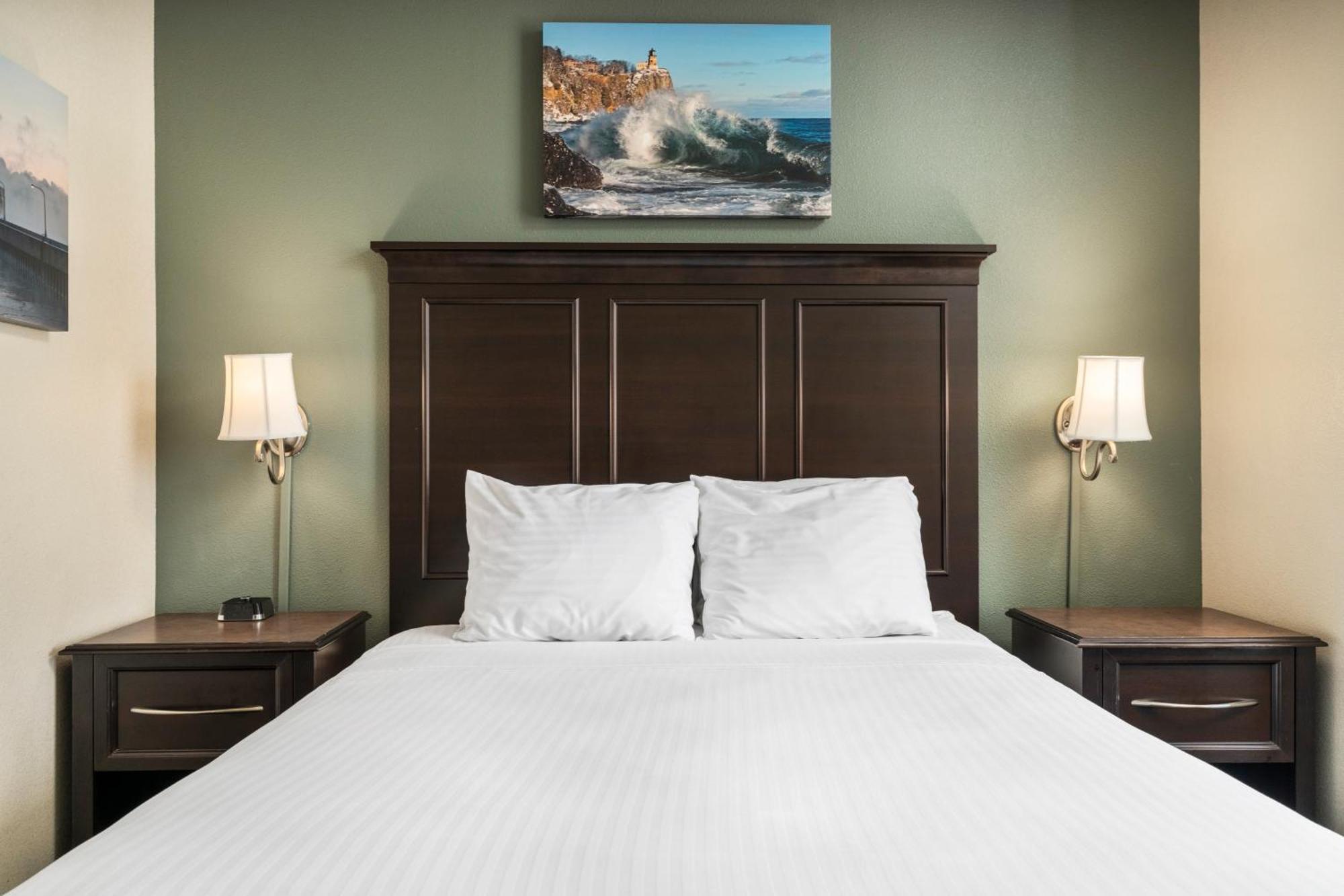 Park Point Marina Hotel 3*