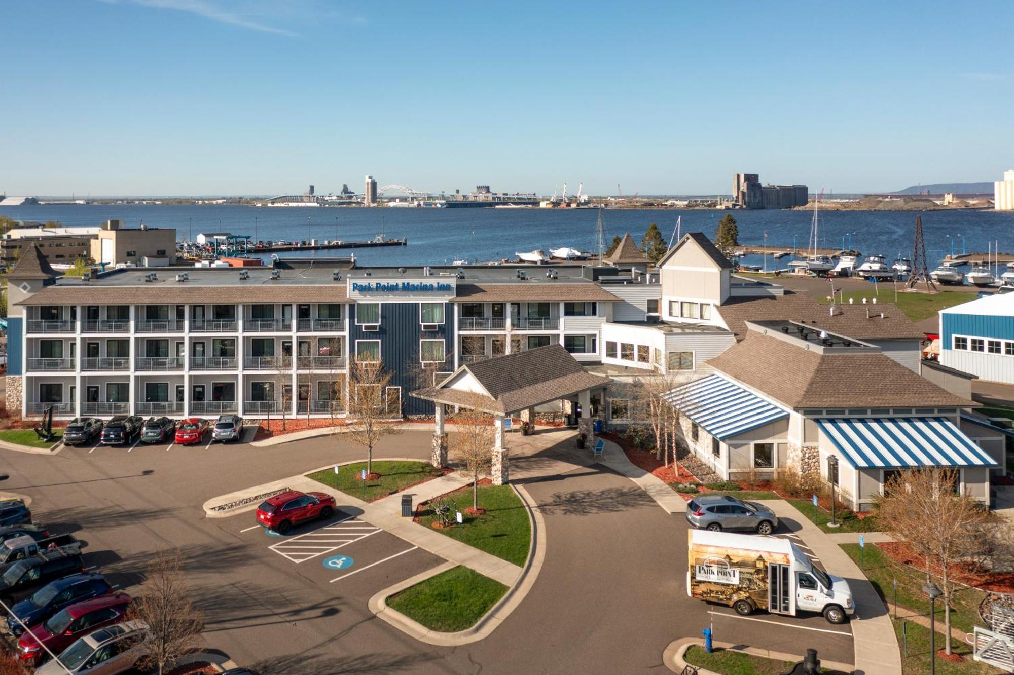 Park Point Marina Hotel 3*