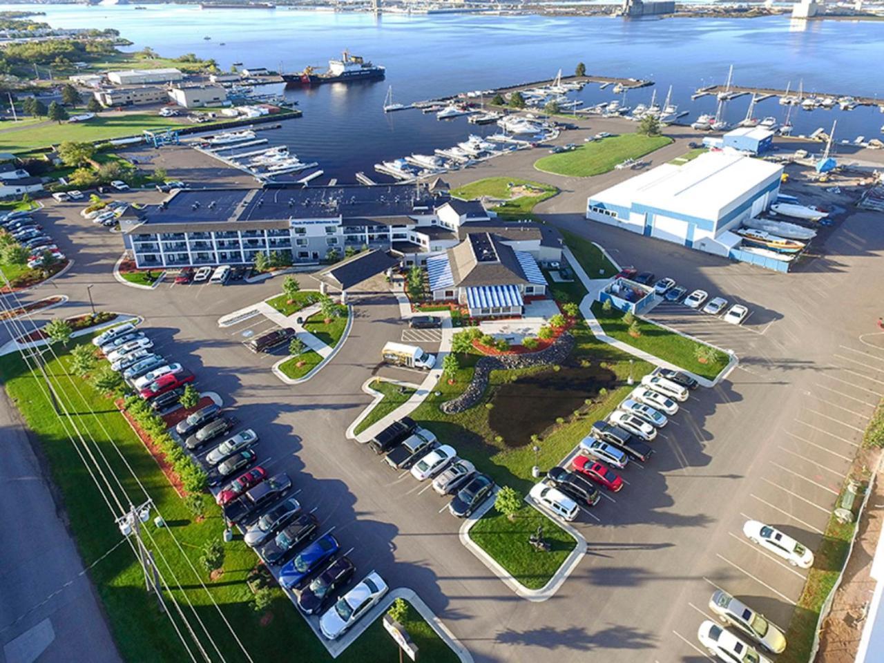 Hotel Park Point Marina 3*
